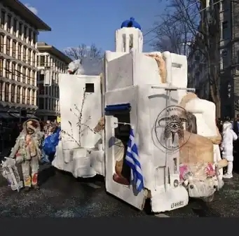 neuer Fasnachtswagen